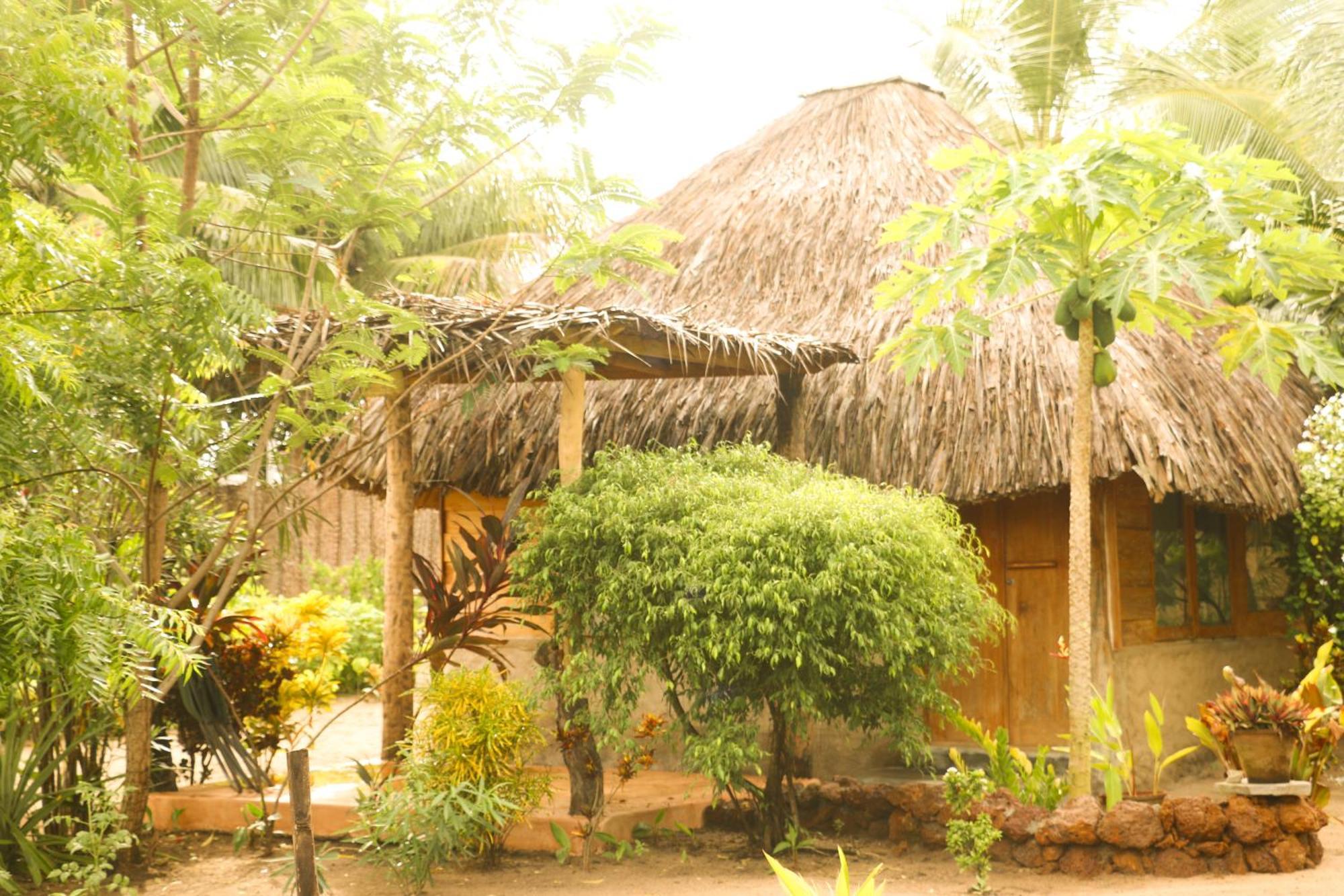 Monsoon Eco Resort - Whisky Point Arugambay Pottuvil Eksteriør billede