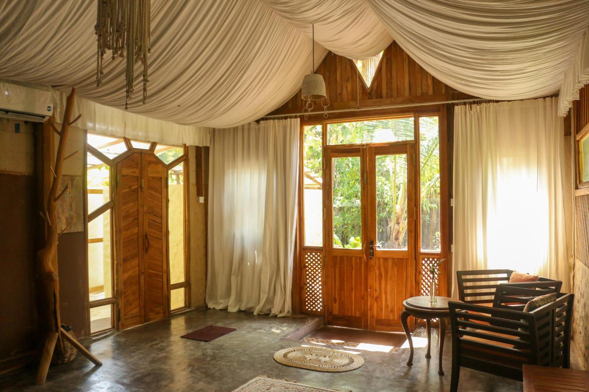 Monsoon Eco Resort - Whisky Point Arugambay Pottuvil Eksteriør billede